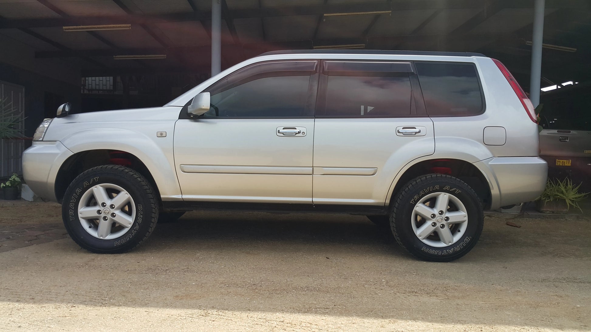 Pedders 1.75 Inch Suspension Lift Kit. Nissan X-Trail, T30, Petrol Models - 803269