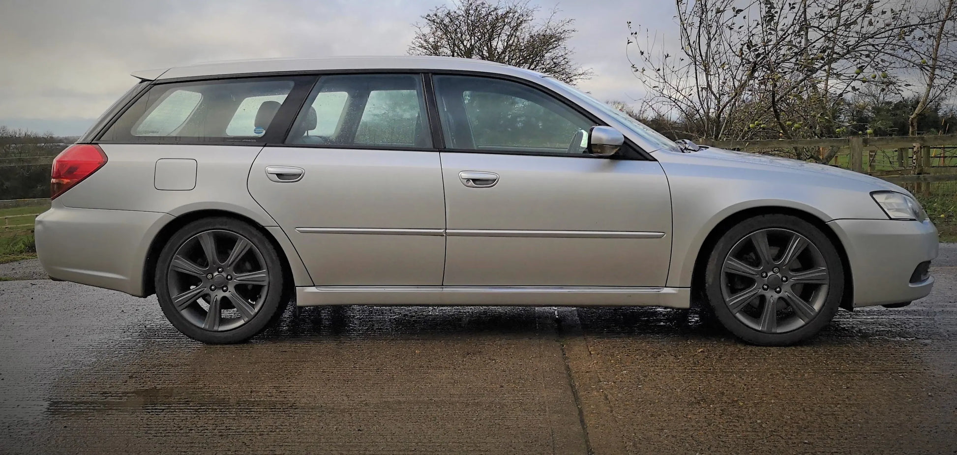 Pedders Lowered Spring kit. 6 cylinder models. Subaru Legacy BP - 803290