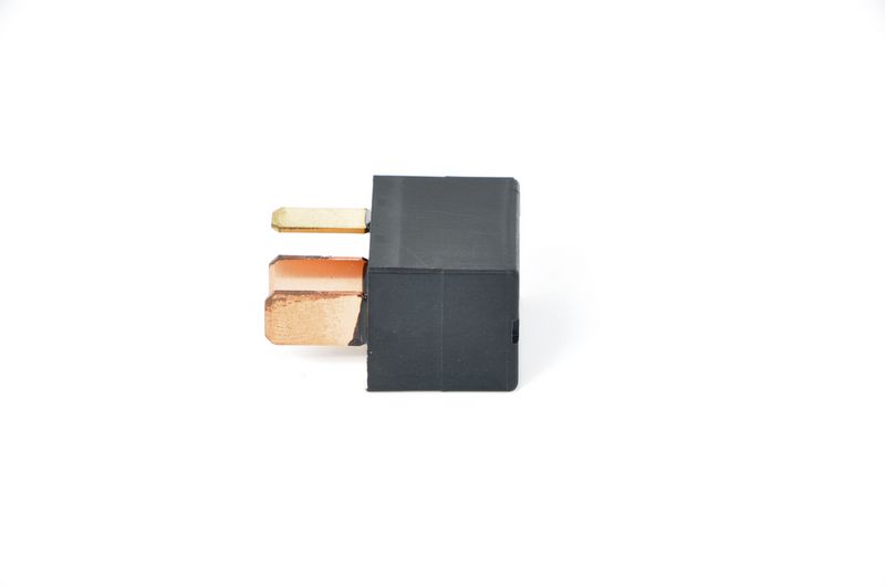Rele, polttoainepumppu - 0 986 AH0 090