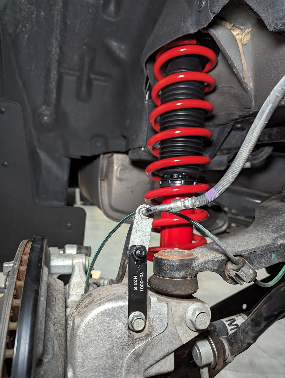 Pedders 2 inch Lift Kit. Subaru Forester SK models - 919138