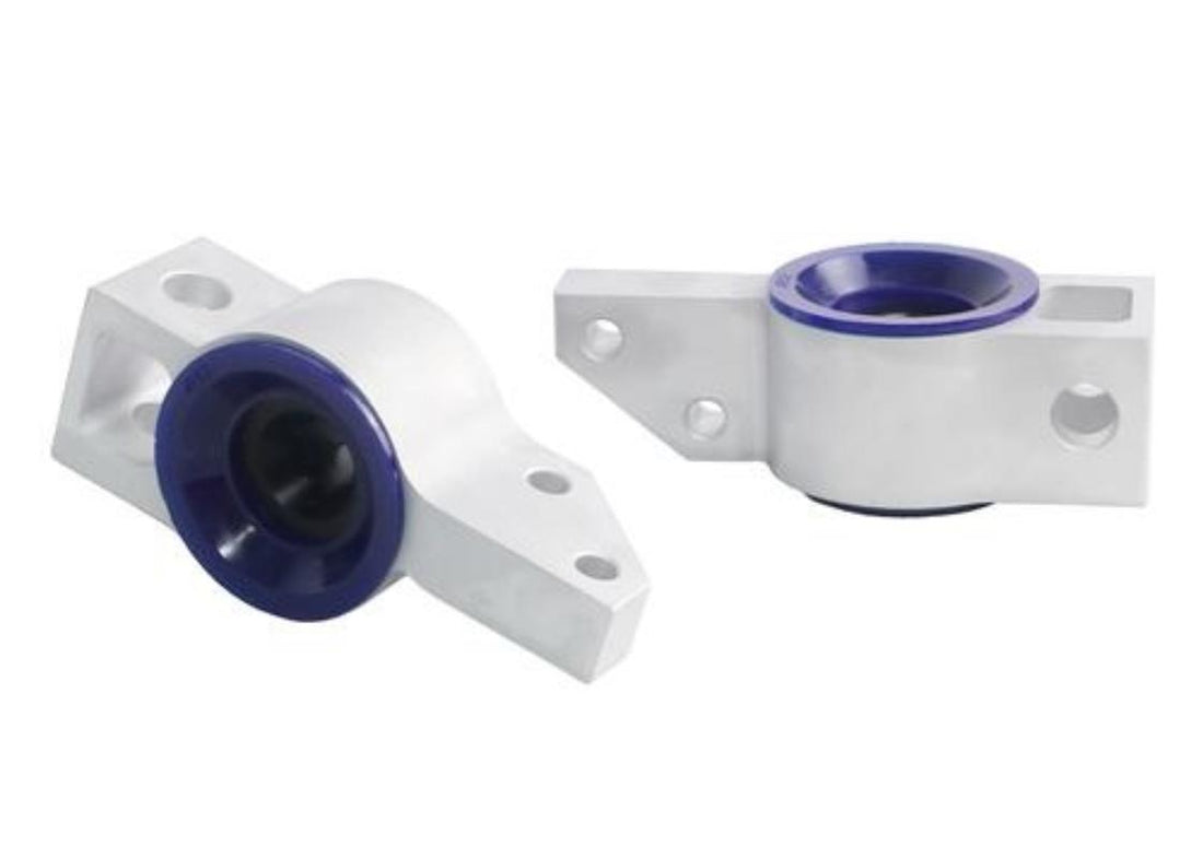 FR LWR CONTROL ARM BRACKET KIT (80 duro/ShA) - SPF4952K