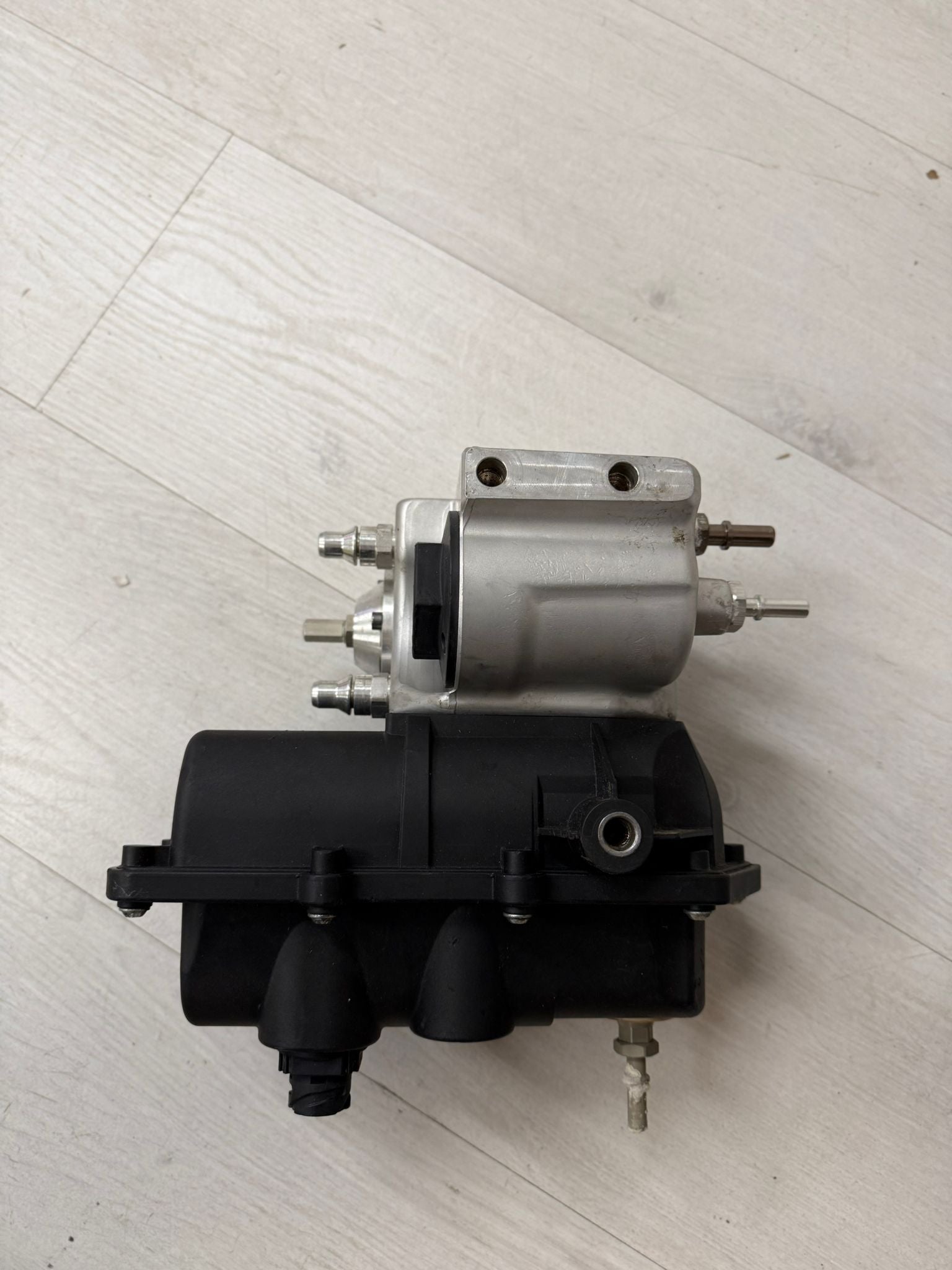 A 000 140 44 78