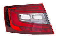Aizmugurējais lukturis - 2SK 012 881-051